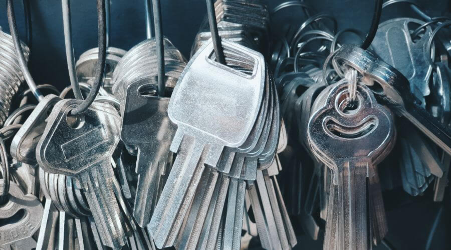 Expert tile roof repair services in Seatonville, IL